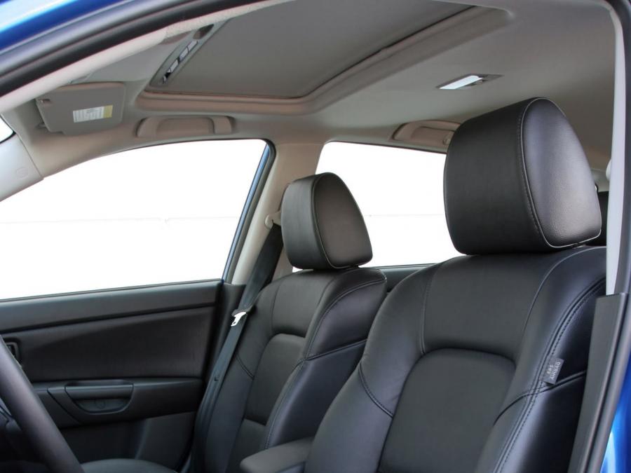  Mazda3 5-Door 2006 года  (фото 12 из 28)